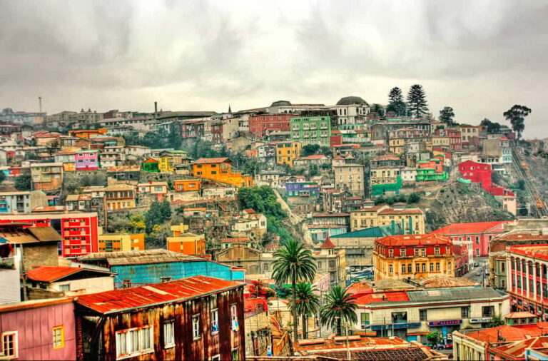From Santiago: Valparaiso and Viña del Mar Day Tour - Leaving Santiago: The Curacaví Valley Road Trip to the Pacific