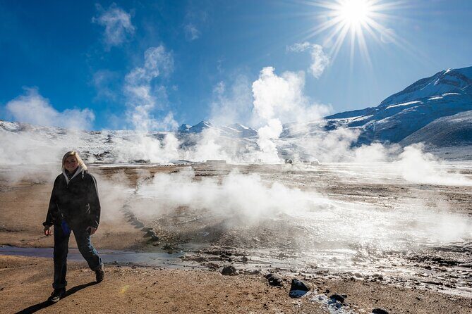 Guided tour to the Tatio Geyser breakfast at Geyser Blanco - The Putana River ford: a quick change of scenery at high altitude