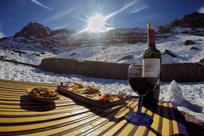 Half Day Private Trip to Valle Nevado with Cheese and Wine Carbon Neutral trip - Valle Nevado: The 3,000-Meter Break With Andes Views