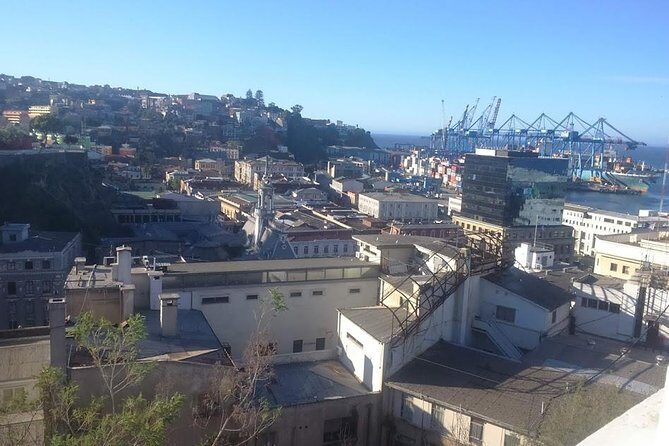 Private Valparaíso & Viña del Mar Day Trip with Boutique Winery - Casablanca Valley Wine Route: The Start That Sets the Tone