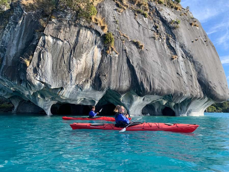 Puerto Rio Tranquilo: Kayak Tour to the Marmol Chapels - The 3-hour flow: ChileAndes to Zarpe Bay (and back)