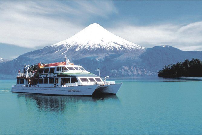 Puerto Varas: Full Day - Peulla navigation - Vicente Pérez Rosales National Park and Saltos del Petrohué: Short Stop, Big Payoff