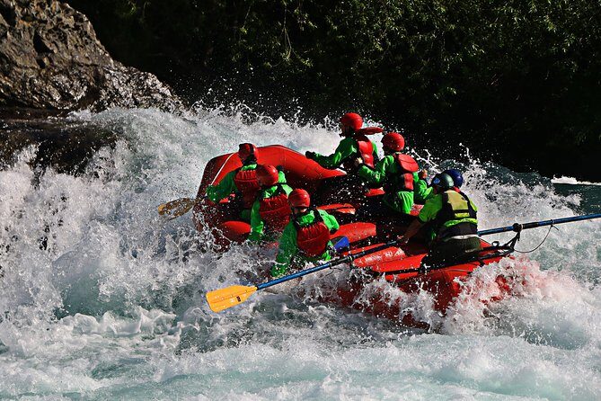 Rafting Azul a Macal - Futaleufu River - Lunch, Snacks, and the Post-Rapids Reset