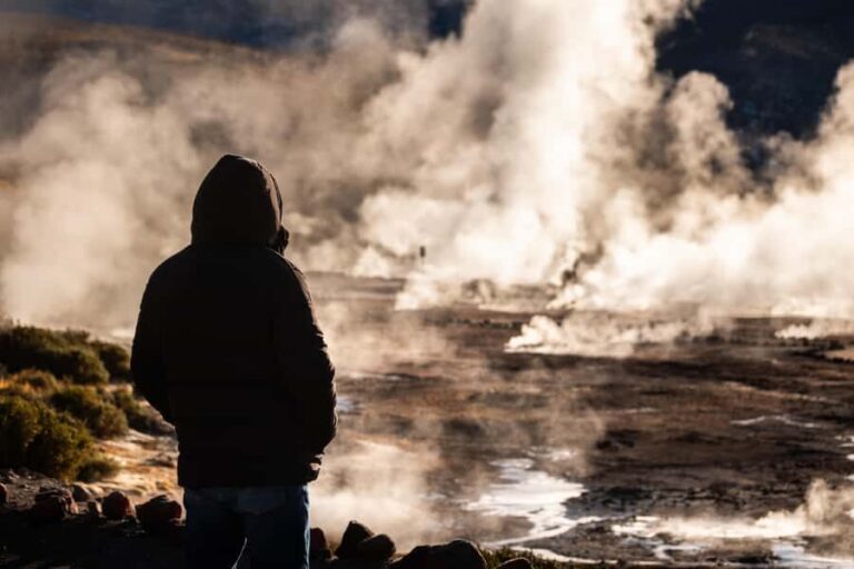 San Pedro de Atacama: El Tatio Geysers Tour - The included breakfast: not fancy, but perfectly timed