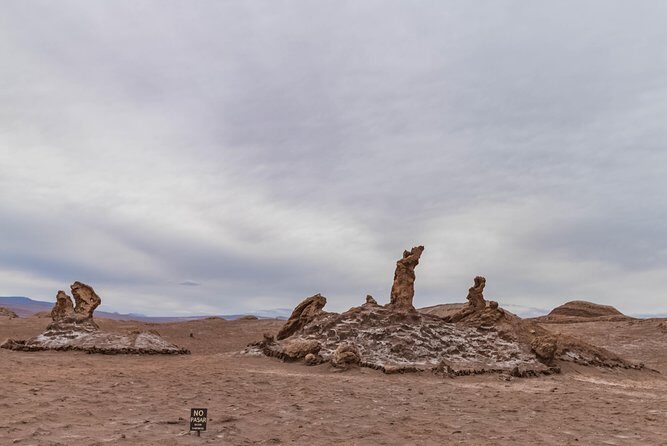 San Pedro de Atacama: Half day Valle de la Luna, Afternoon Tour - Getting to the start: office meeting, group size, and pickup reality checks