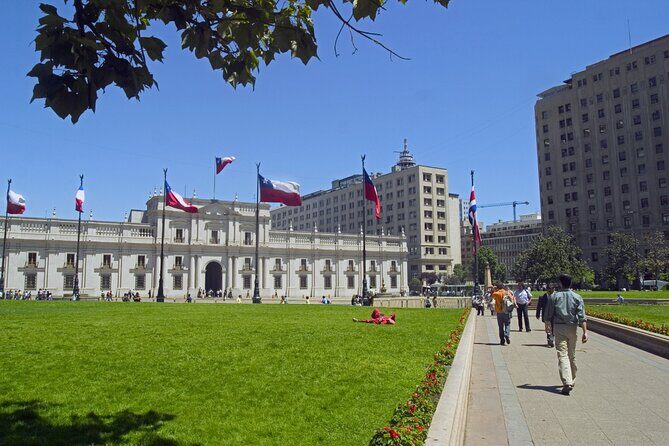 Santiago de Chile Private Walking Tour-5 Hours with Hotel Pick-up - Hotel pickup and public transport without the guesswork