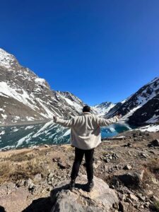 Santiago: Portillo and Laguna del Inca Day Trip with Picnic - Salto del Soldado and Ruta Los Caracoles: history you can see, not just hear