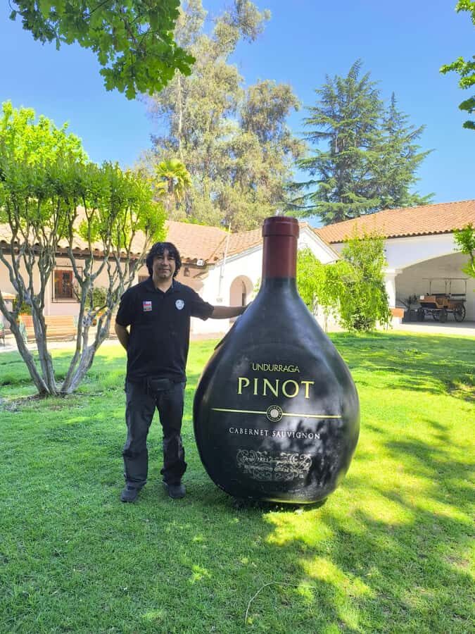 UNDURRAGA VINEYARD - Hotel pickup in Santiago: convenient, but know the language line